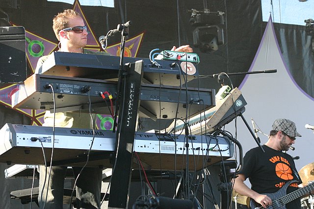 Disco Biscuits' Aaron Magner Towers Over Marc Brownstein