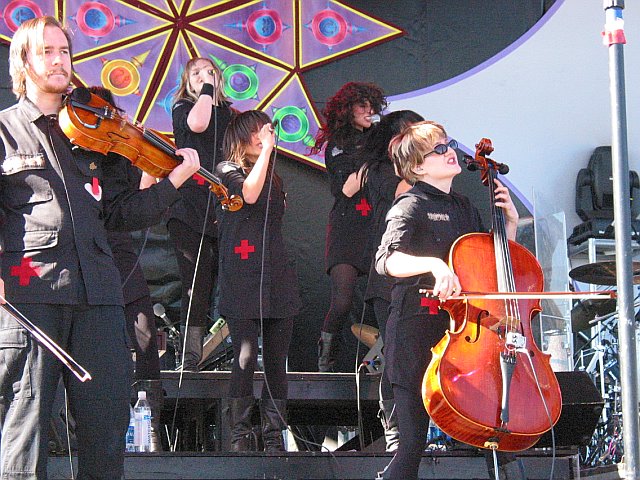 Fiddle, Cello, and Backing Vocalists