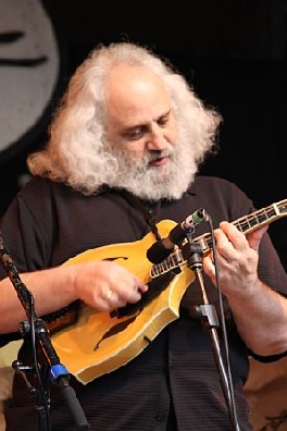 David Grisman Picks His Mandolin - Springfest 2008